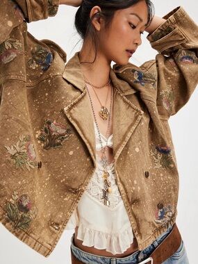 Free People Brown Embroidered Floral Jean Jacket 

WORN ONCE FOR A PHOTO SHOOT